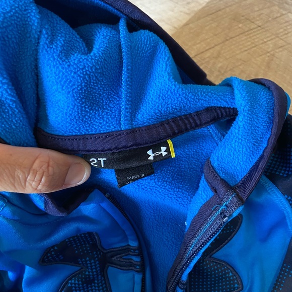 Under Armour jacket 2T - Picture 3 of 6